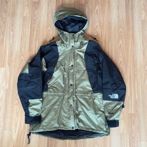 Vintage The North Face GORE-TEX Shell Jacket
